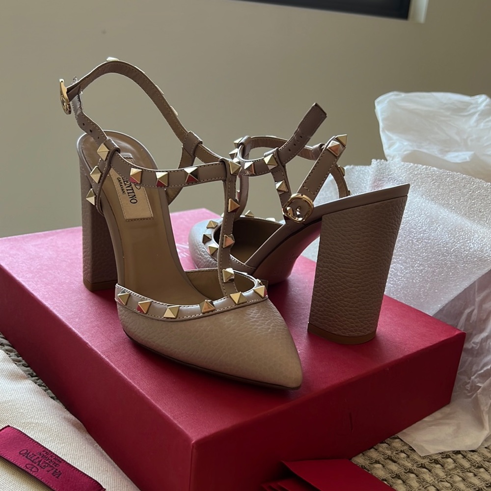 Valentino Mary Jane pumps